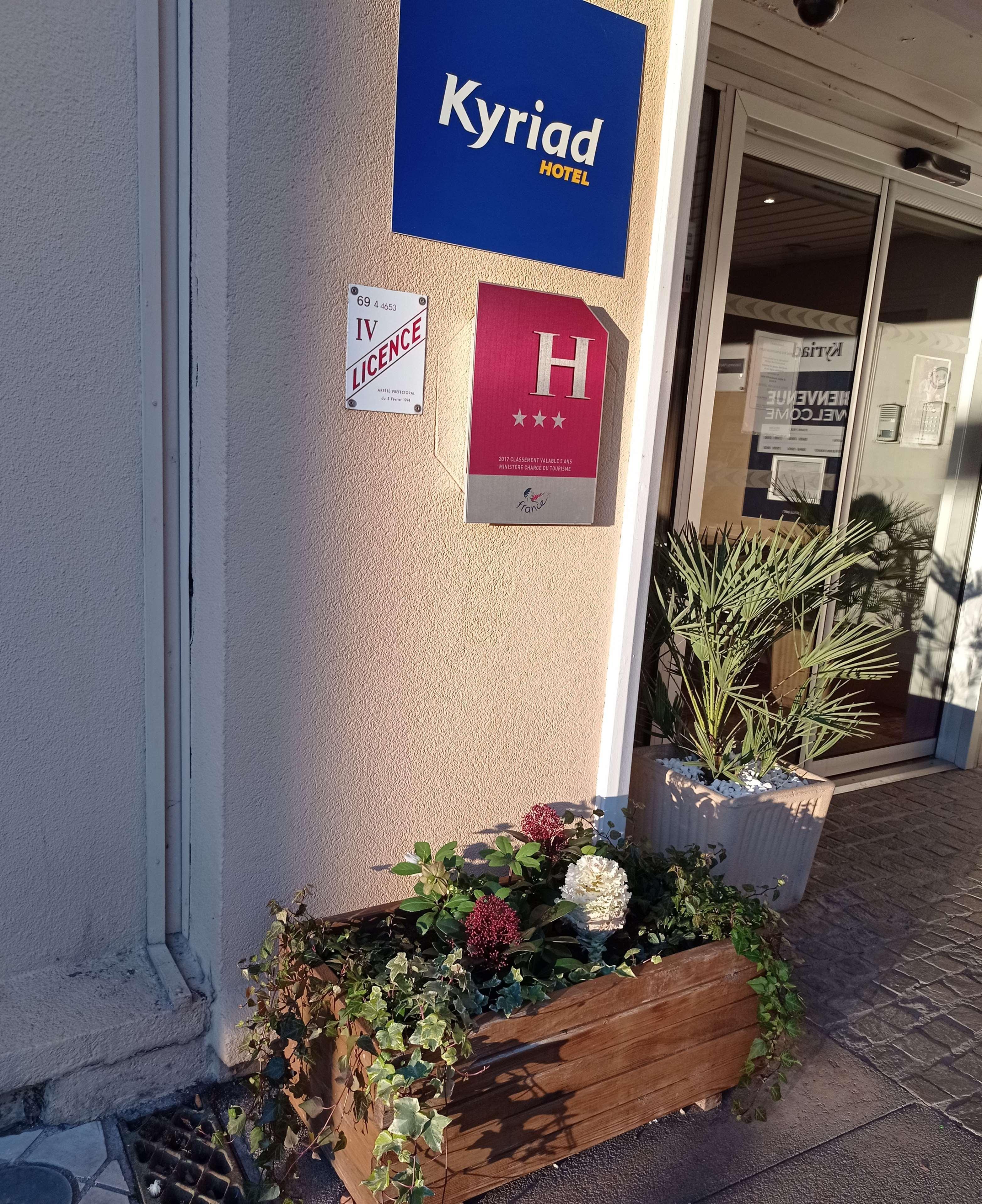 Kyriad Villefranche Sur Saone Eksteriør billede